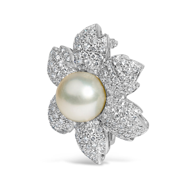 18K White Gold 2 3/4 Cttw Diamond and 12.5 MM Cultured Freshwater Pearl Floral Brooch Pin (G-H Color, VS1-VS2 Clarity)