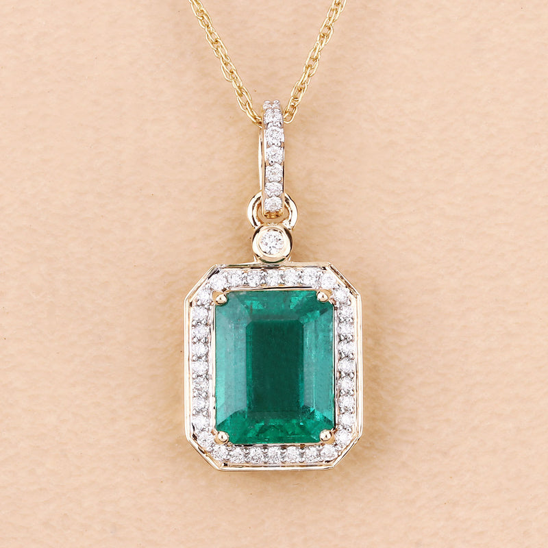 IGI Certified 2.87 Carat Genuine Zambian Emerald and White Diamond 14K Yellow Gold Pendant