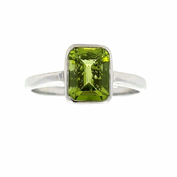 Genuine 1.60ct Peridot Ring Sterling Silver