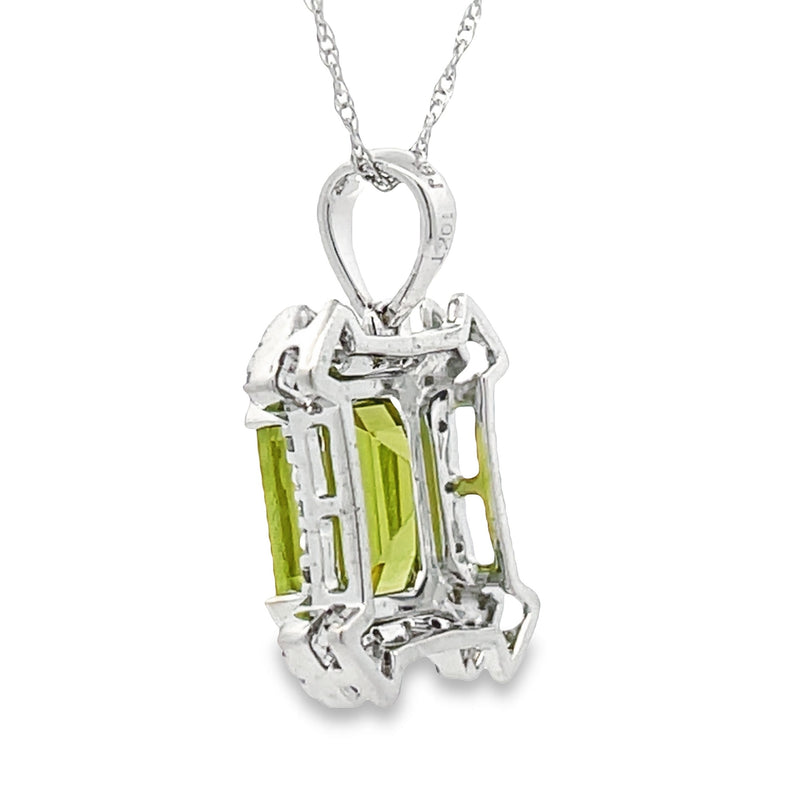 1.87ct Peridot Diamond Fashion Pendants 10KT White Gold