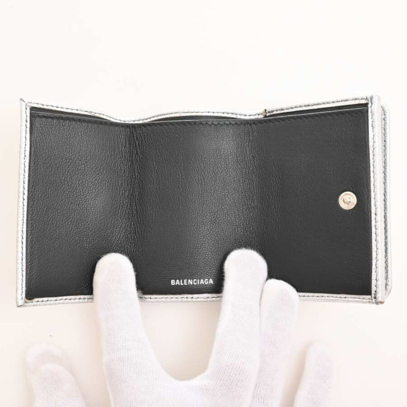Balenciaga Womens Leather Wallet (tri-fold) Silver