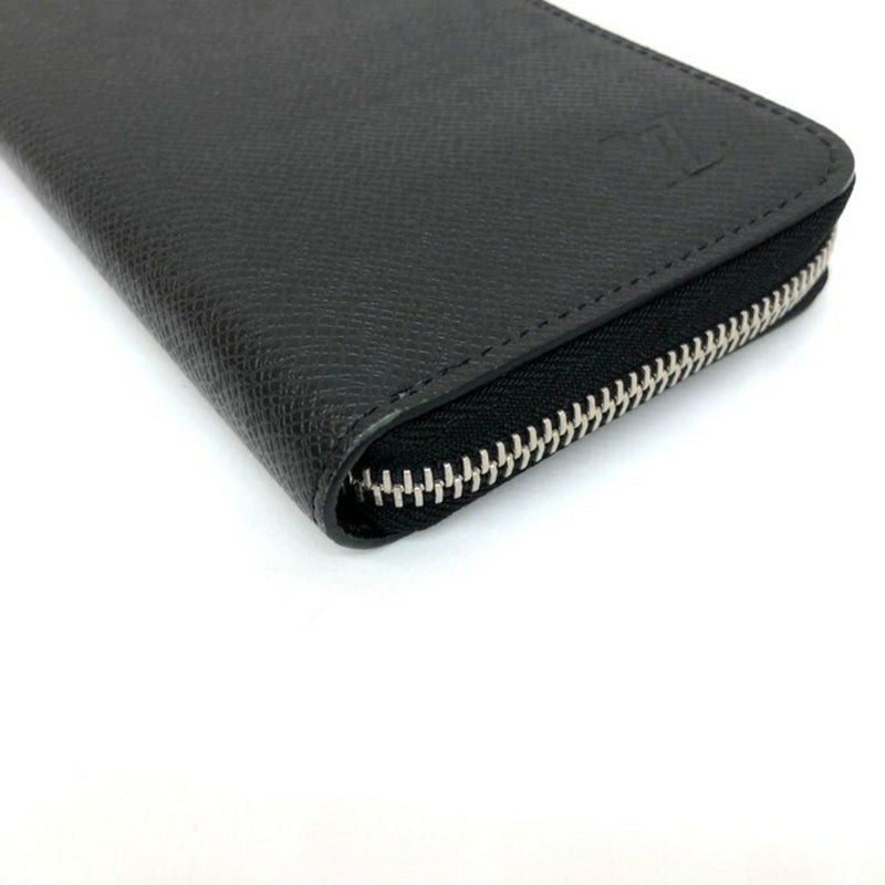 LOUIS VUITTON Louis Vuitton Long Wallet M30503 Zippy Vertical Noir Taiga LV Round Leather Mens
