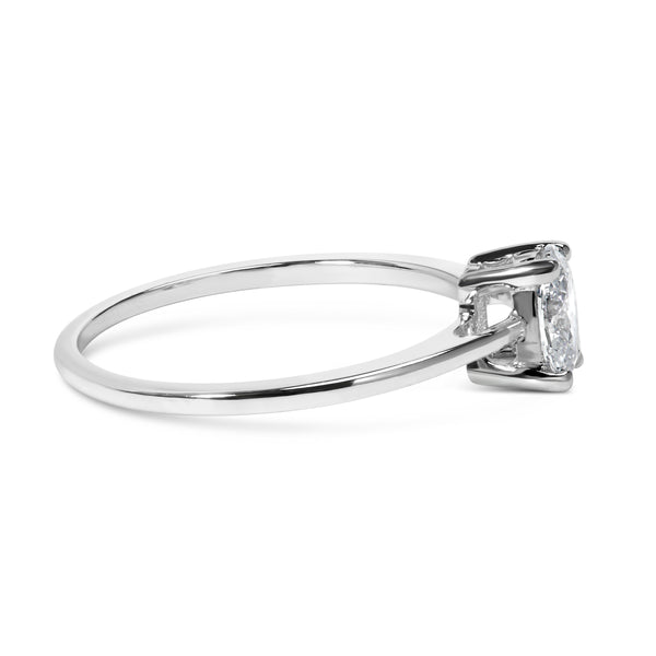 14K White Gold 1/2 Cttw Oval Lab Grown Diamond 4 Prong Solitaire Engagement Ring (F-G Color, VS2-SI1 Clarity) - Size 7