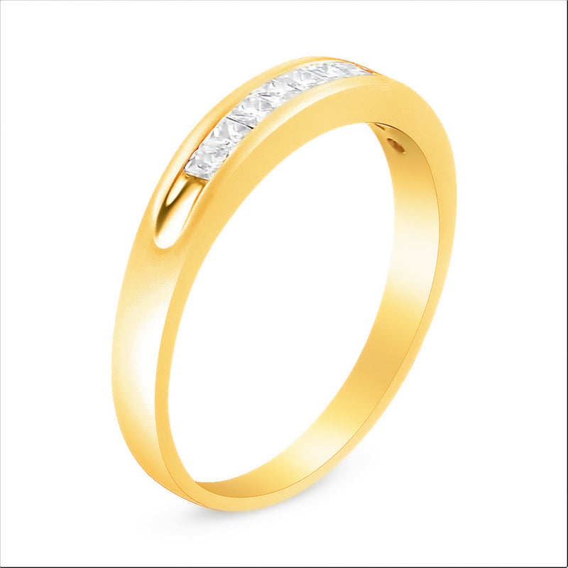 18K Yellow Gold Diamond Band Ring (1/4 cttw, G-H Color, SI2-I1 Clarity)