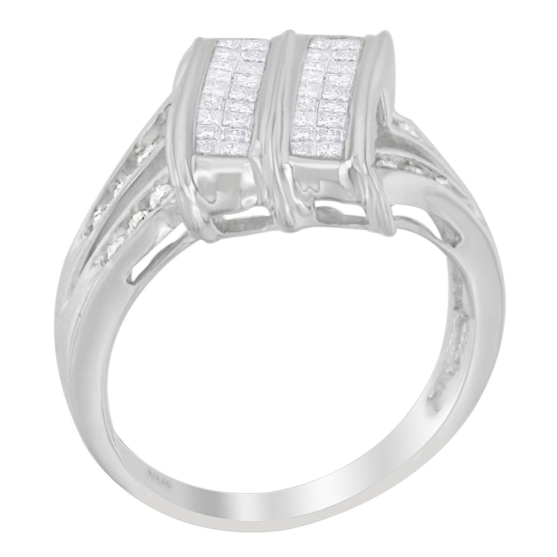 14K White Gold 1/2ct. TDW Round and Princess-cut Diamond Ring (H-I I1-I2)