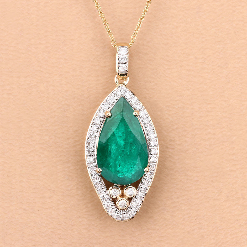 IGI Certified 4.62 Carat Genuine Zambian Emerald and White Diamond 14K Yellow Gold Pendant