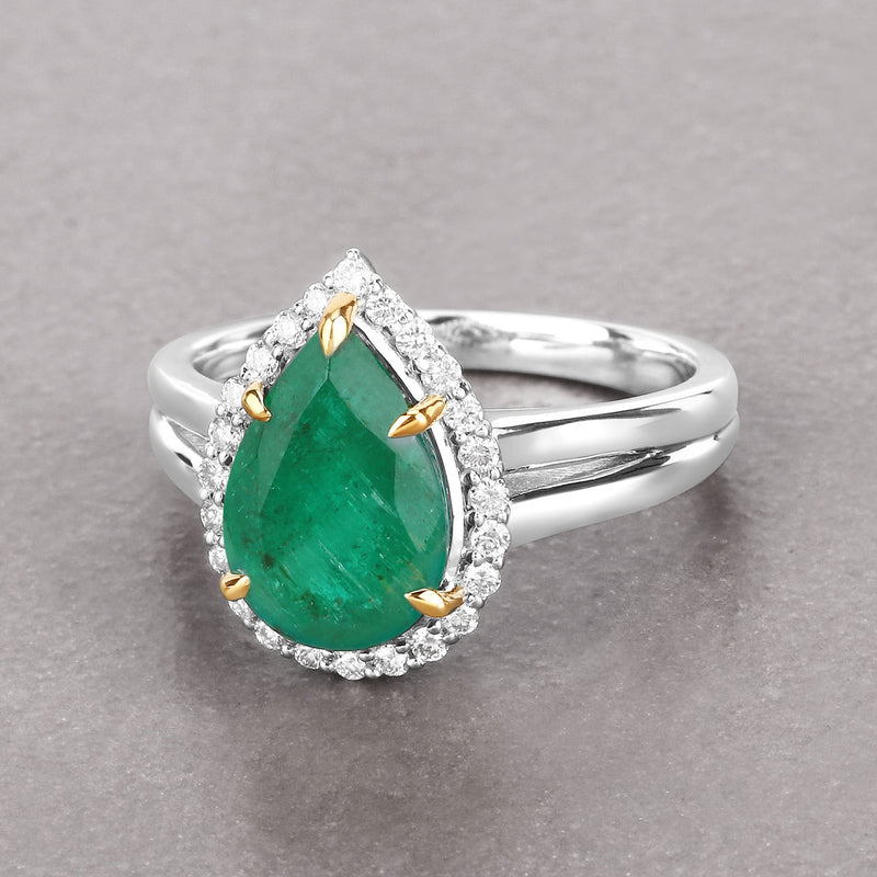 IGI Certified 2.83 Carat Genuine Zambian Emerald and White Diamond 14K Yellow & White Gold Ring