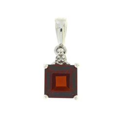 1.06ct Garnet Diamond Fashion Pendants Sterling Silver