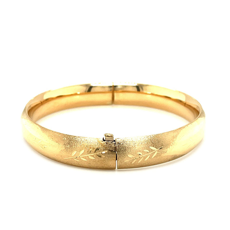 Classic Floral Carved Bangle in 14k Yellow Gold (10.0mm)