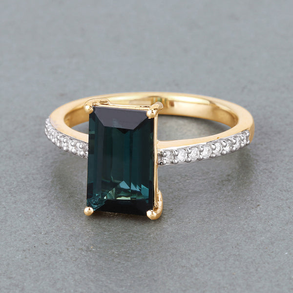 3.22 Carat Genuine Green Tourmaline and White Diamond 14K Yellow Gold Ring