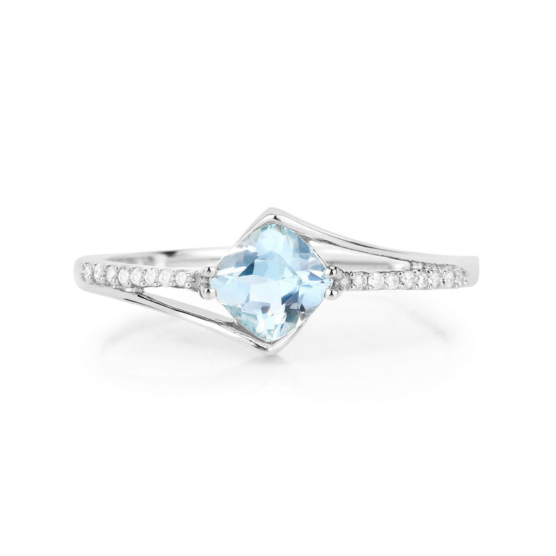 0.89 Carat Genuine Aquamarine and White Diamond 14K White Gold Ring