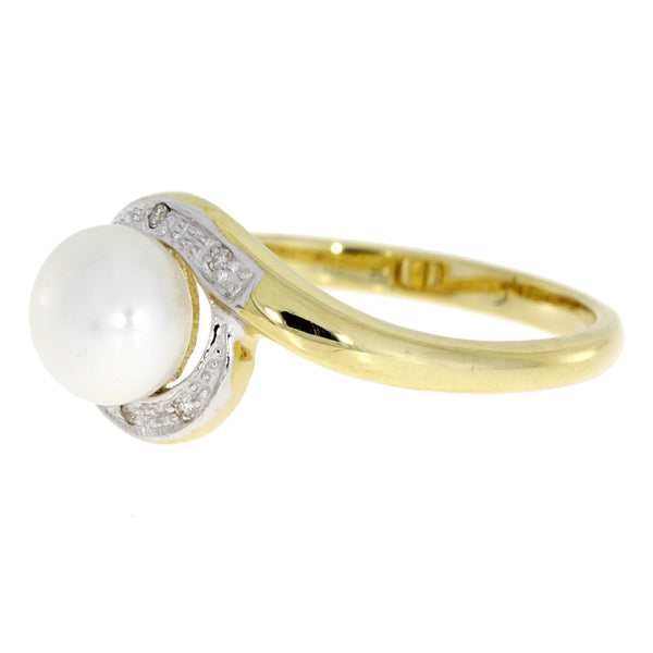 Natural .02ct FW Pearl Diamond Ring 10KT Yellow Gold