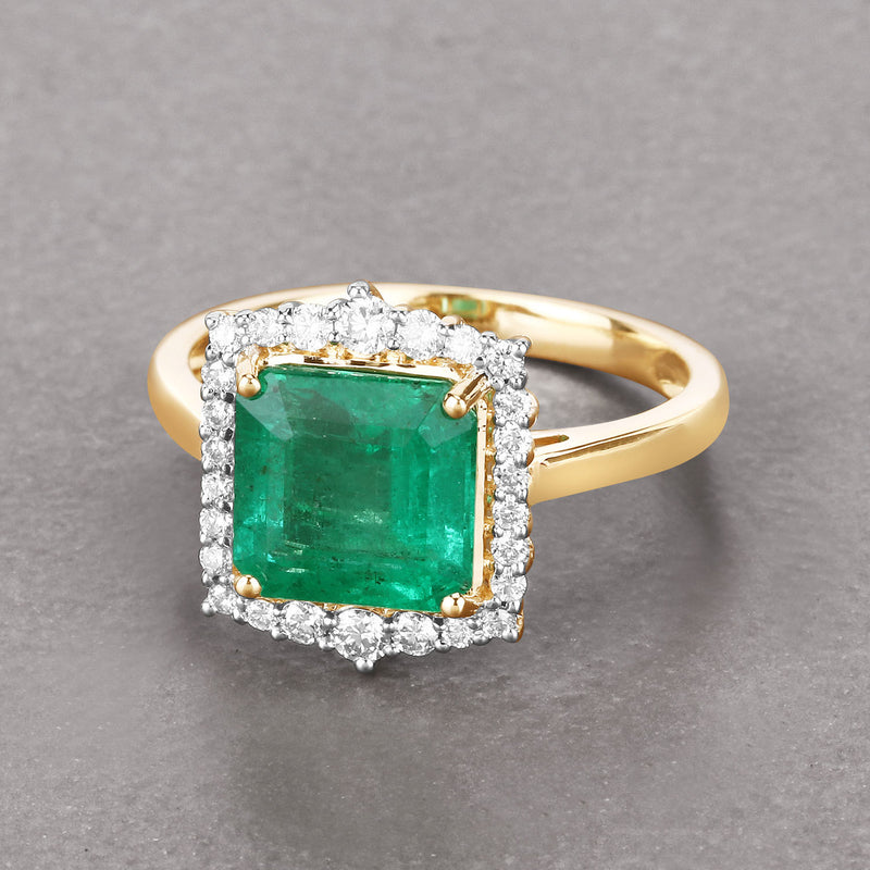 IGI Certified 2.92 Carat Genuine Zambian Emerald and White Diamond 14K Yellow Gold Ring