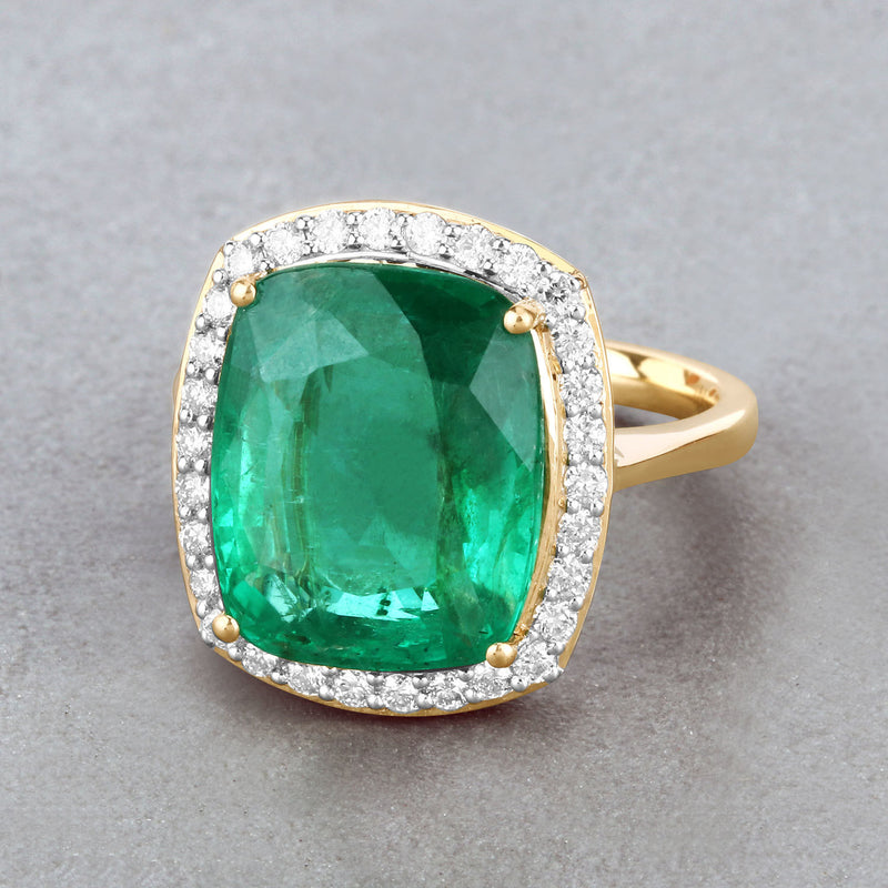 IGI Certified 8.23 Carat Genuine Zambian Emerald and White Diamond 14K Yellow Gold Ring