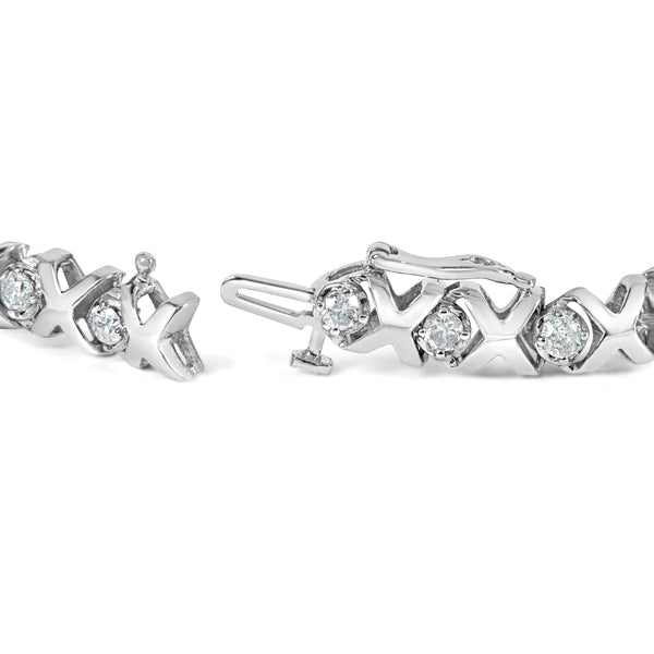 10k White Gold 2.00 Cttw Round-Cut Diamond "XOXO" Link 7" Bracelet (I-J Color, I2-I3 Clarity)