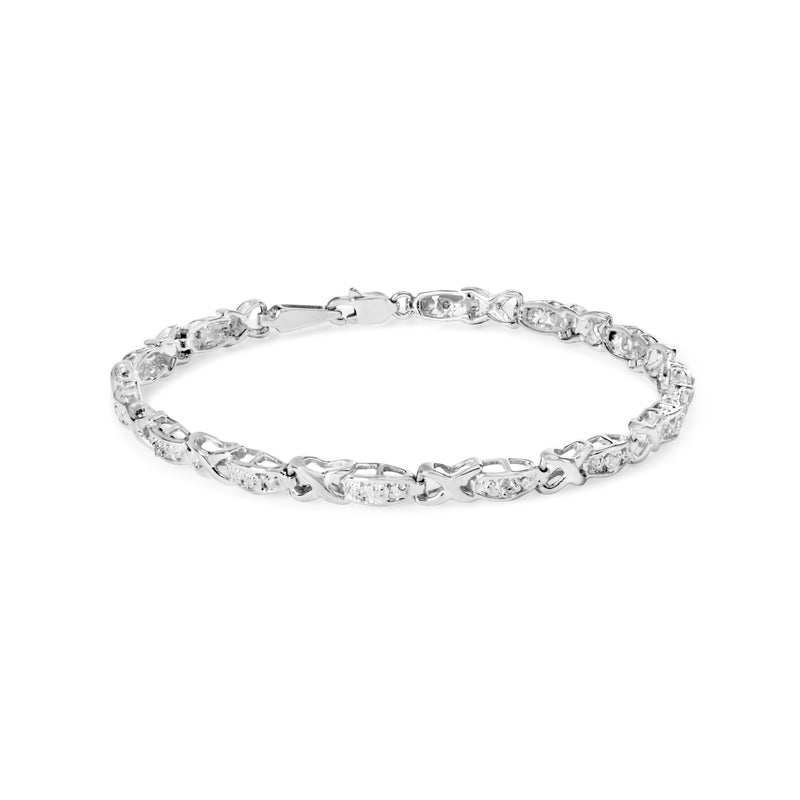 10K White Gold Diamond Accent "X" Link 7" Bracelet (I-J Color, I2-I3 Clarity)