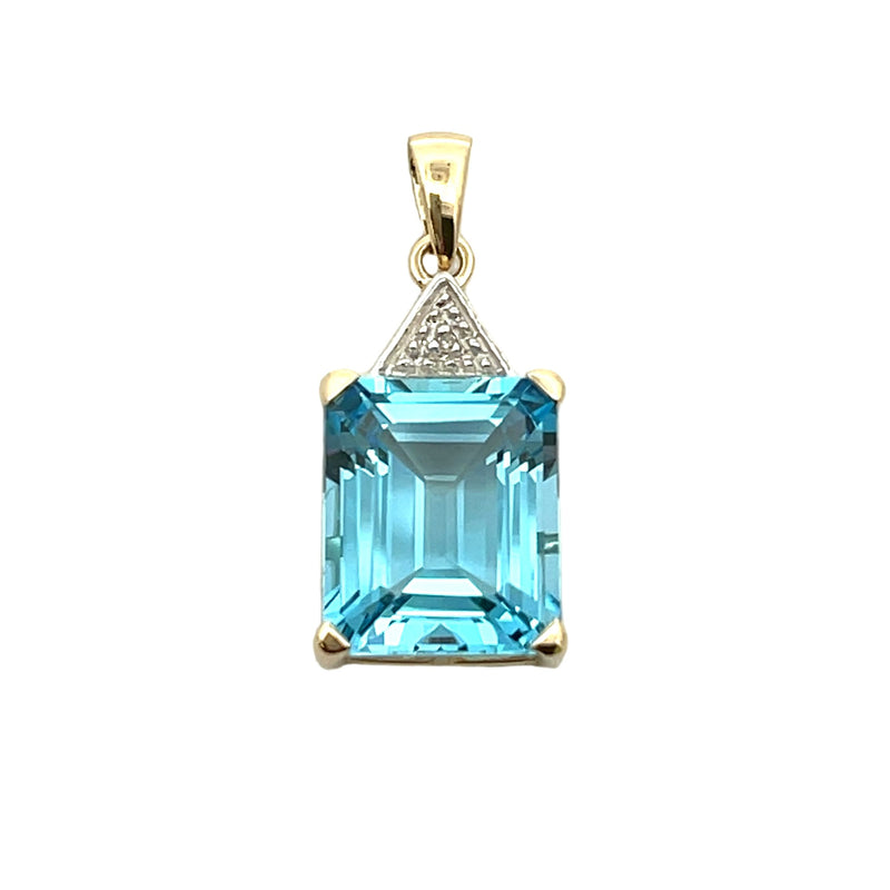 Blue Topaz Diamond Fashion Pendants 10KT Yellow Gold