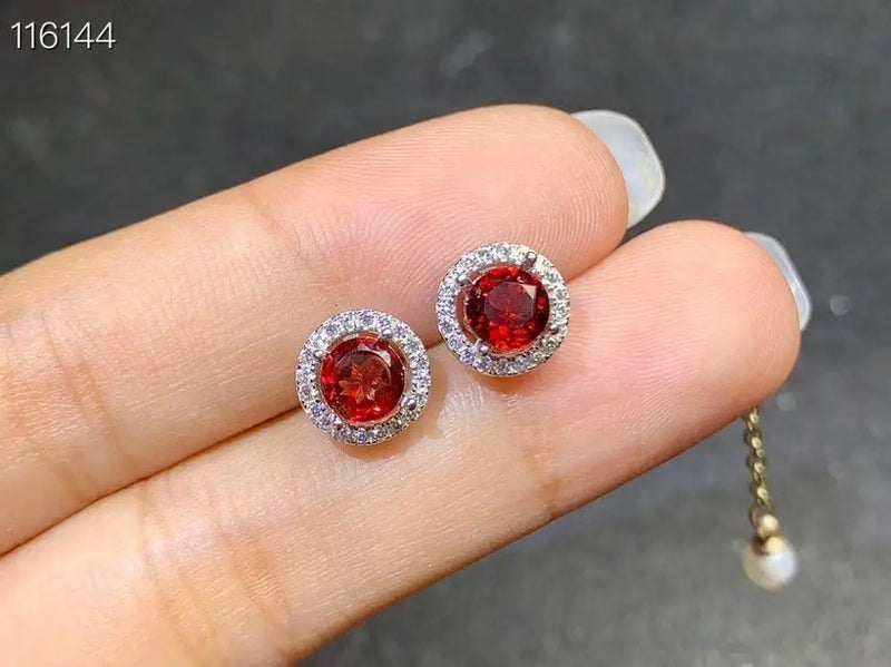 925 Silver, Natural Garnet Ear Studs for Lady