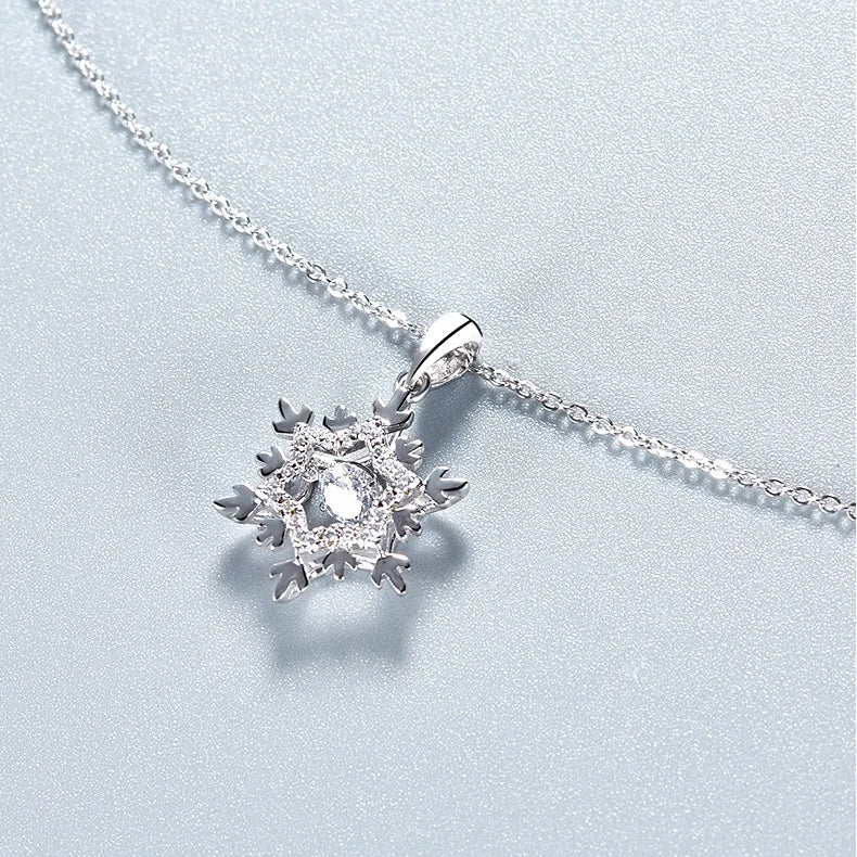 925 Sterling Silver Snowflake Moissanite Pendant Necklace for Women