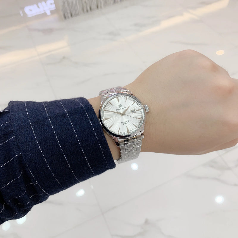 Luxury Steel Watch with Date for Men