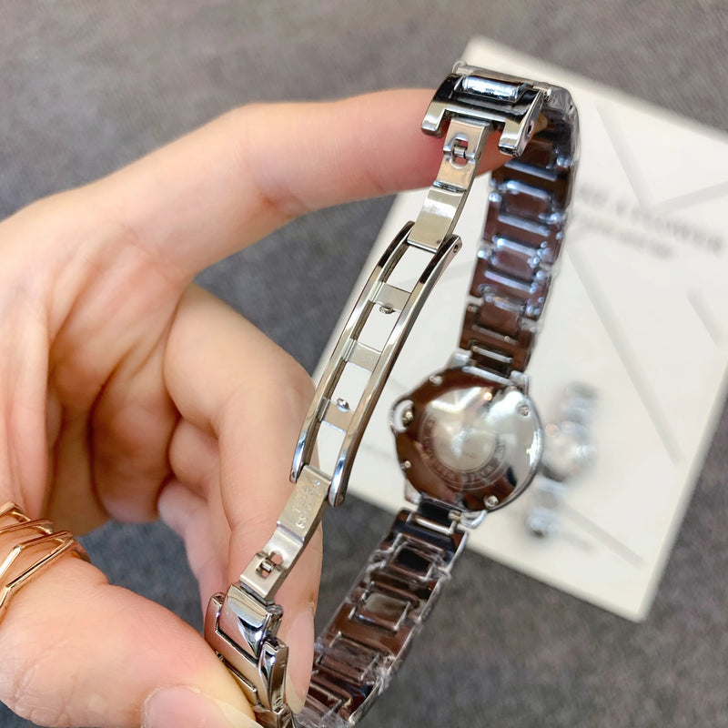 Luxury Silver Steel Fashion Wristwatch for Women