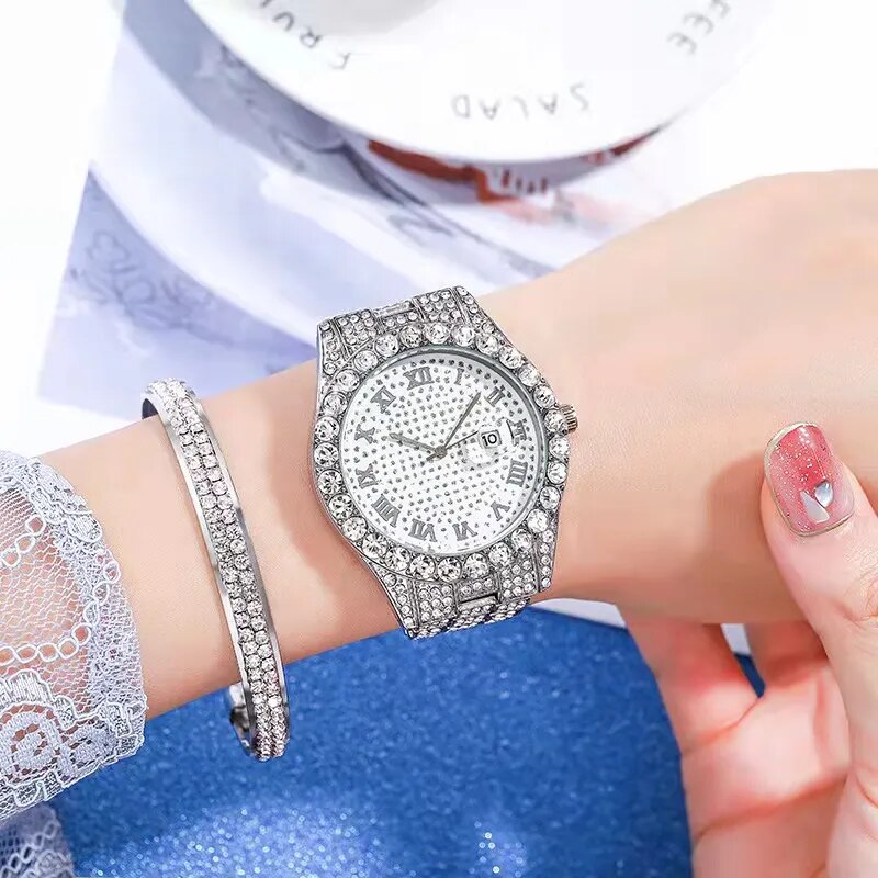 Gold Full Iced Out Quartz Wristwatch for Women