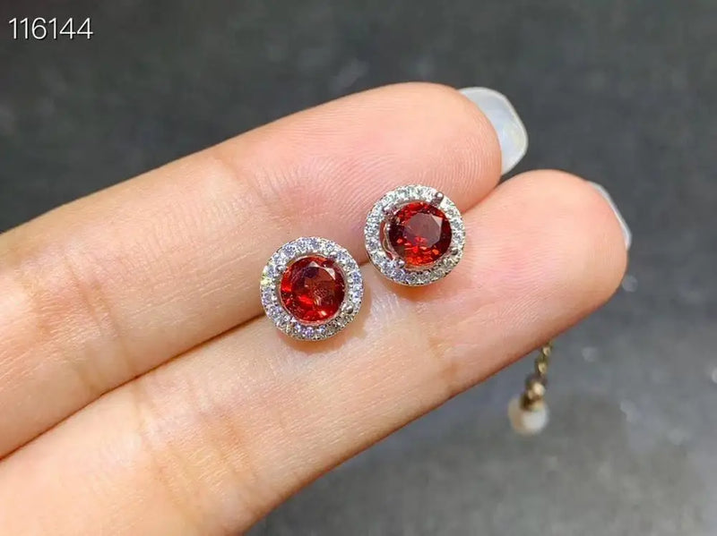 925 Silver, Natural Garnet Ear Studs for Lady