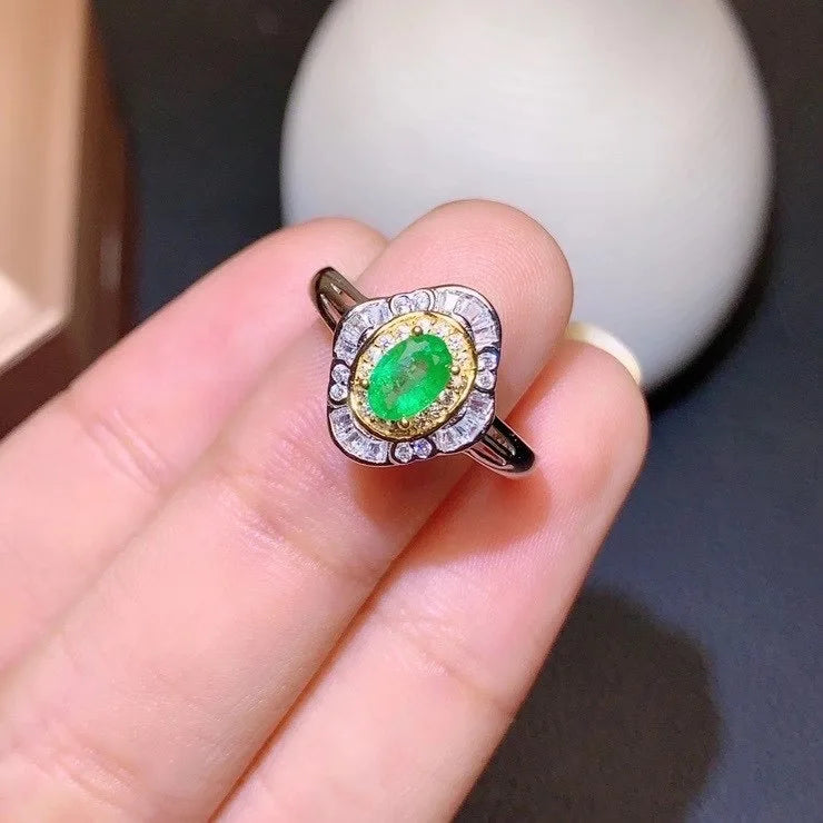 925 Silver Colombia Emerald Ring 4x6mm