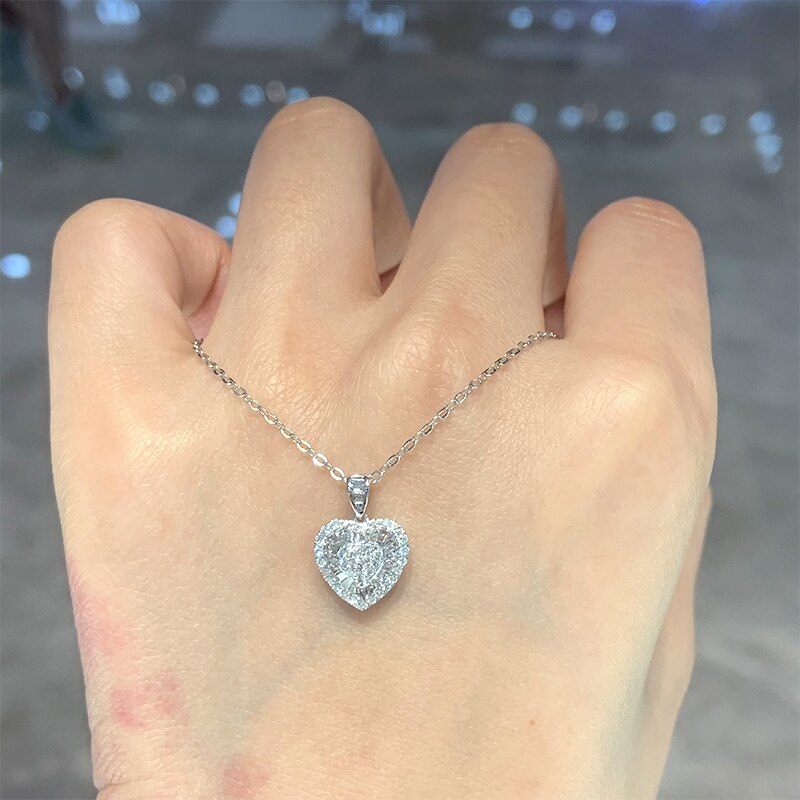 18K White Gold Natural Diamond Halo Heart Pendant Necklace for Women