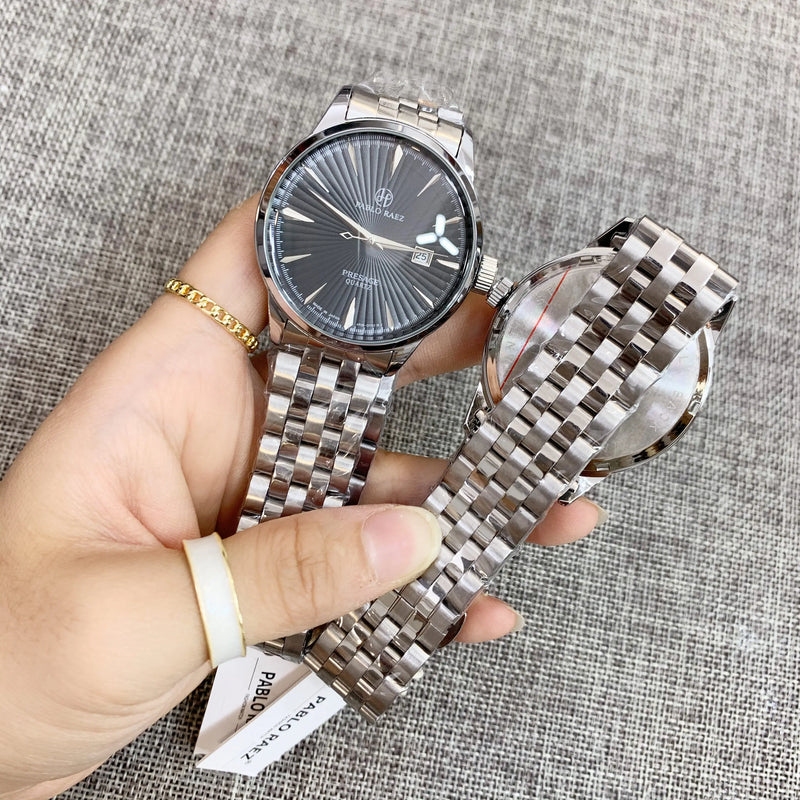 Luxury Quartz Stainless Steel Wristwatch