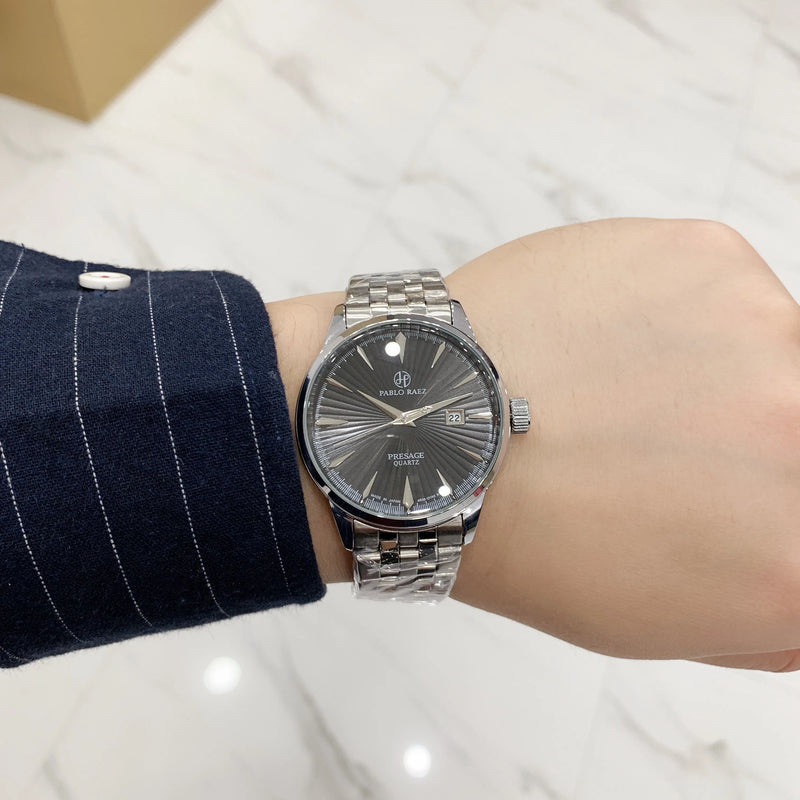 Luxury Steel Watch with Date for Men