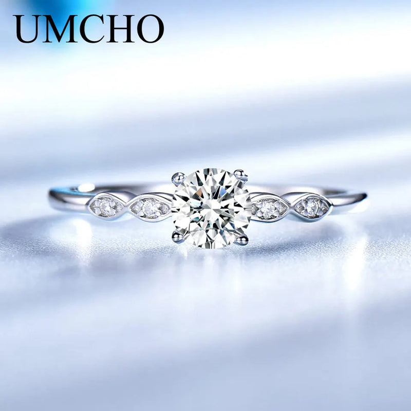 925 Sterling Silver Cubic Zirconia Solitaire Ring for Women