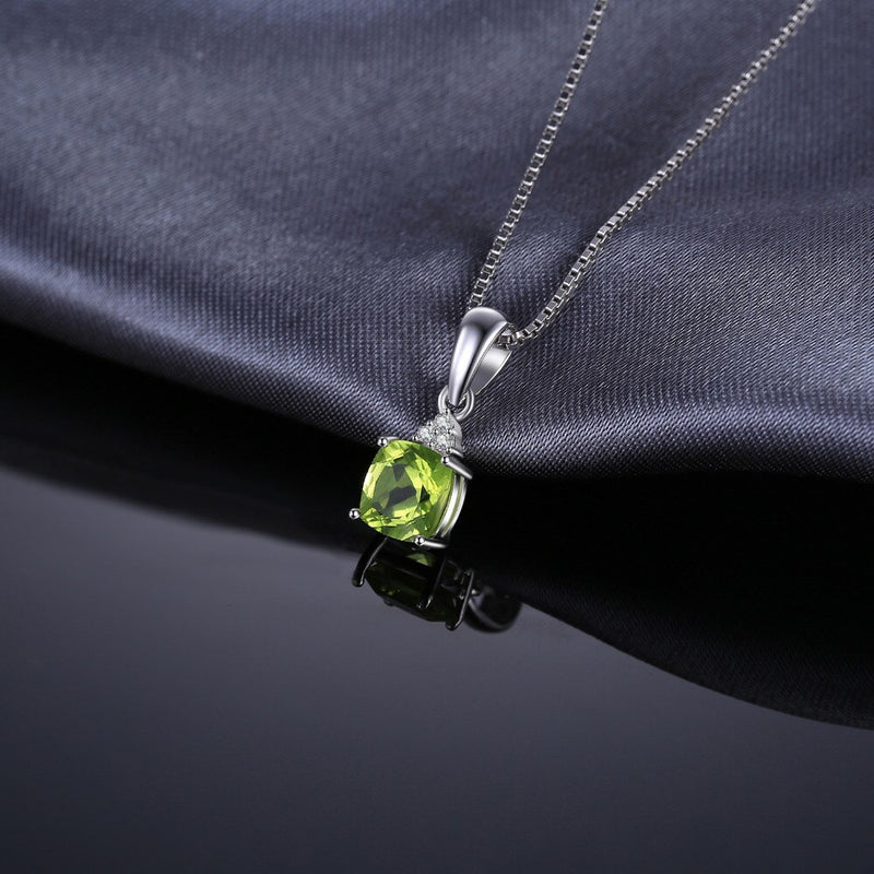 925 Sterling Silver Peridot Pendant Necklace for Woman