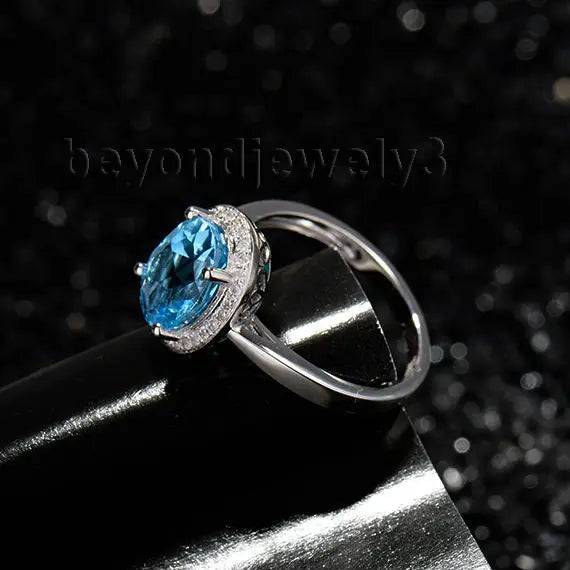 18K White Gold Natural Topaz Oval Engagement Ring