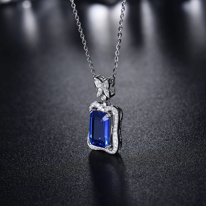 18Kt Au750 White Gold Tanzanite Diamond Pendant for Women