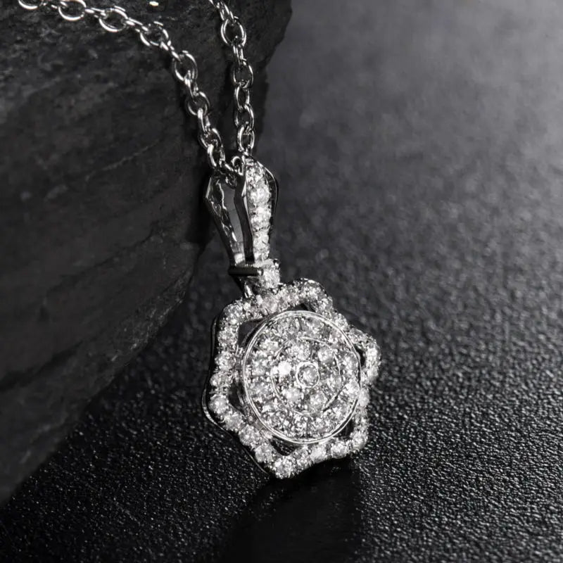 18K White Gold Diamond Flower Pendant Necklace for Women