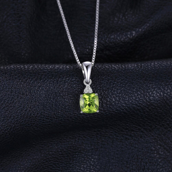 925 Sterling Silver Peridot Pendant Necklace for Woman