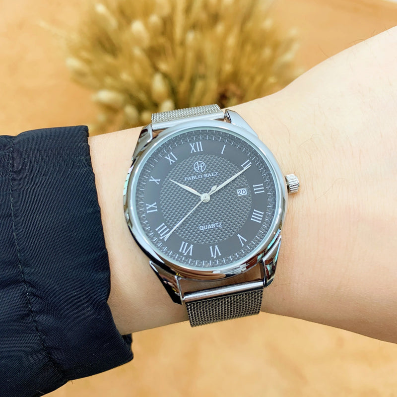 Luxury Casual Quartz Date Wristwatch