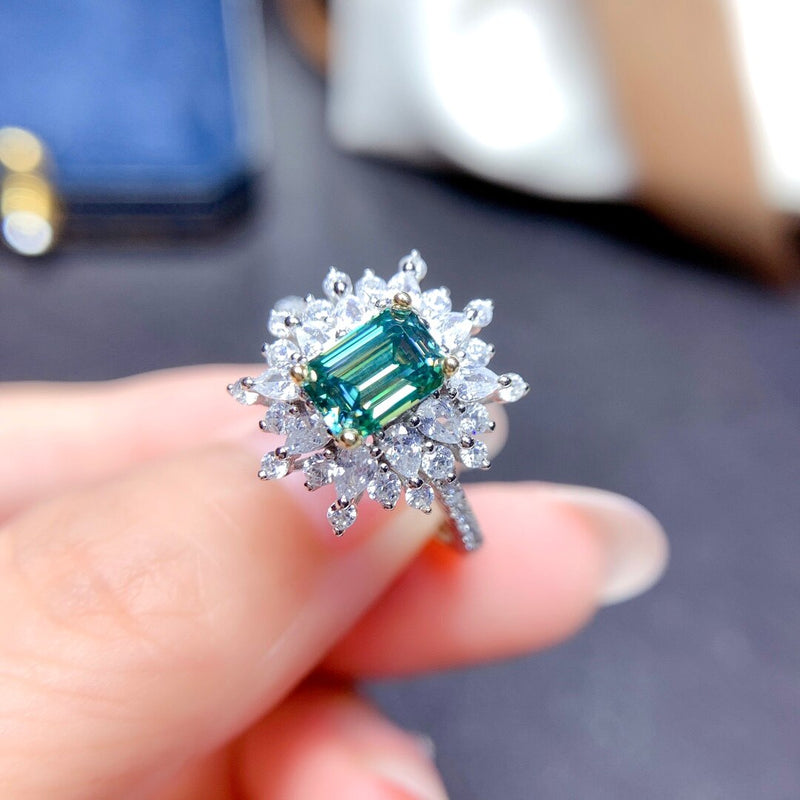 Silver 925 1.00 ctw Diamond and Emerald Ring for Women