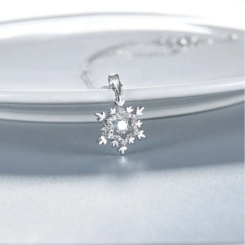 925 Sterling Silver Snowflake Moissanite Pendant Necklace for Women