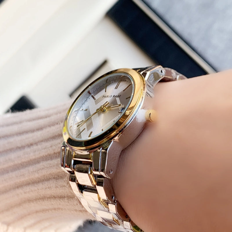 Luxurious Gold Women's Watch with Creative Fashion Steel Bracelet