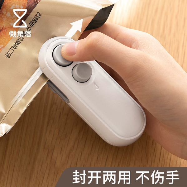 Portable Hand Pressure Plastic Bag Sealer for Food Preservation