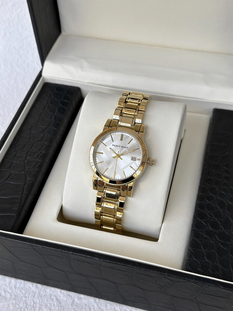 Elegant Gold Stainless Steel Ladies' Watch with Date Display & Waterproof Design