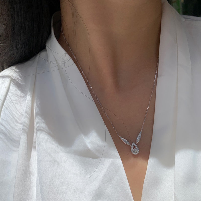 Solid White Gold Diamond Pendant Necklace for Women