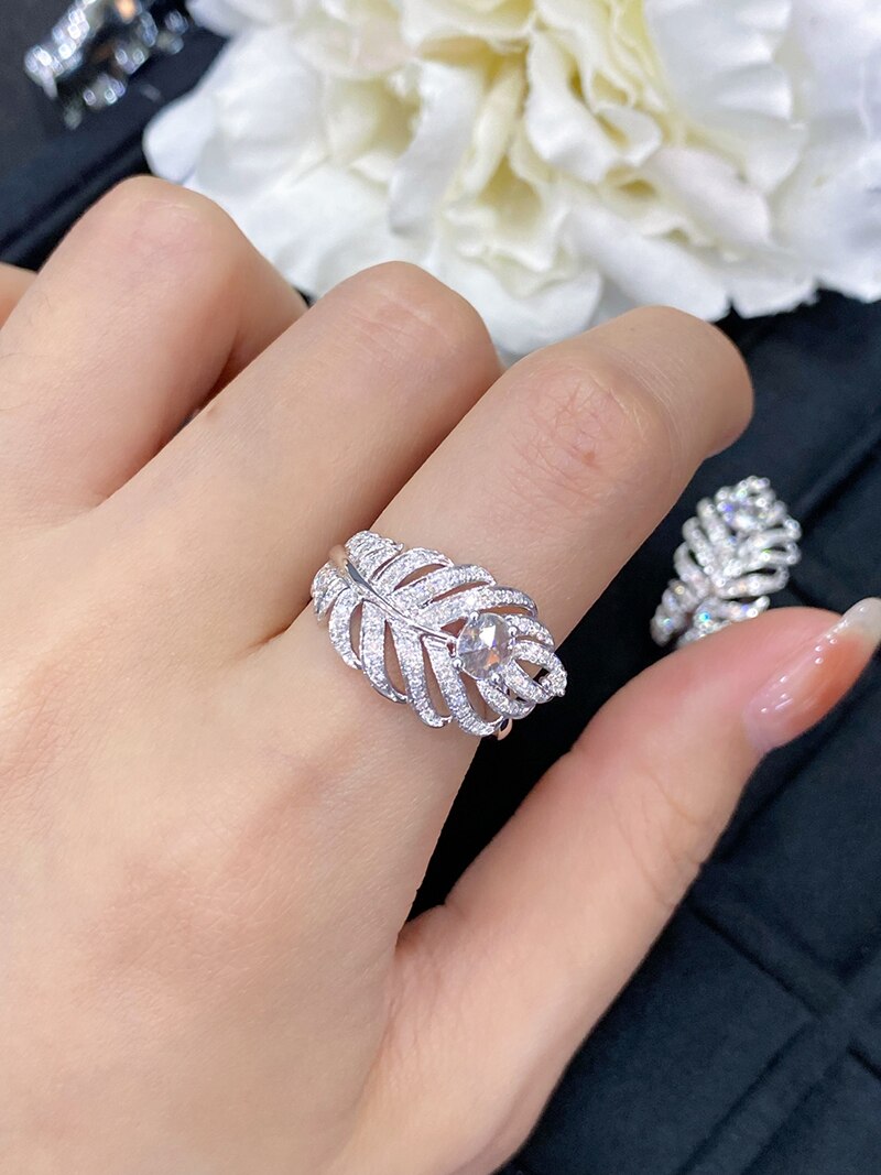 18K White Gold Real Natural Diamond Feather Design Ring for Women
