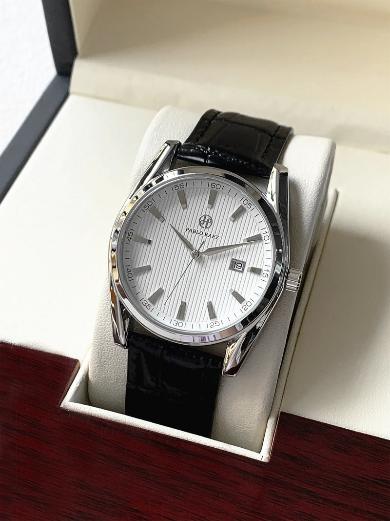 Luxury Men's Quartz Watch with Waterproof Date Feature & Stainless Steel Strap