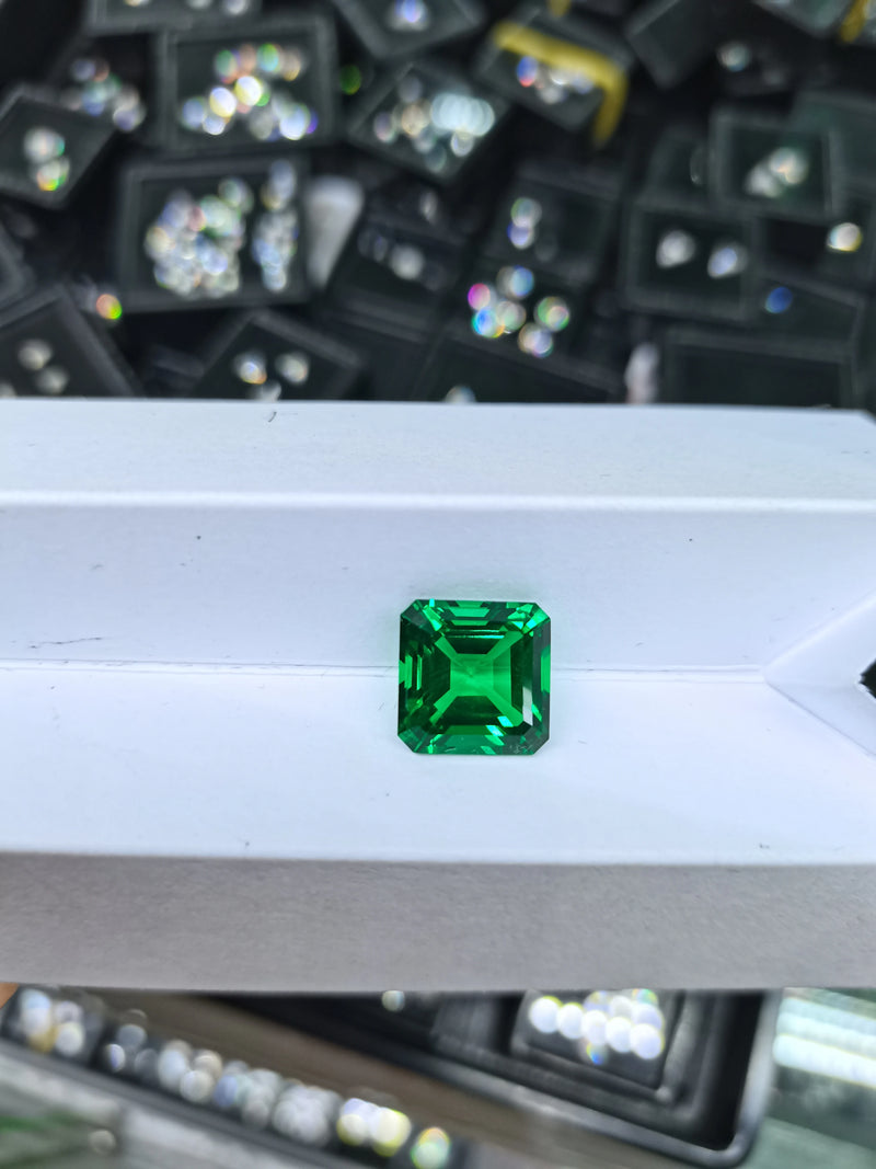 Green Emerald Cut Cushion Cut Lab Grown Gemstone (3x3-12x12mm)