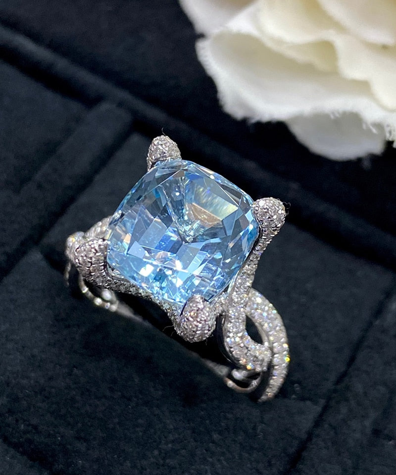 18K White Gold Aquamarine Ring for Women