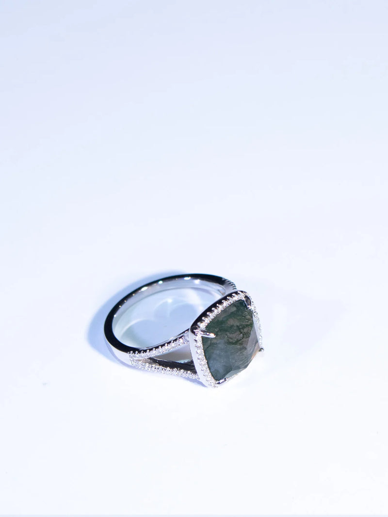 Sterling Silver Green Water Grass Diamond Ring for Woman