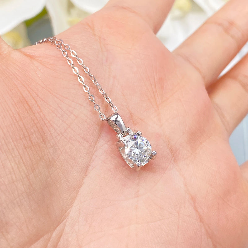 Sterling Silver 1CT Moissanite Pendant Necklace for Women